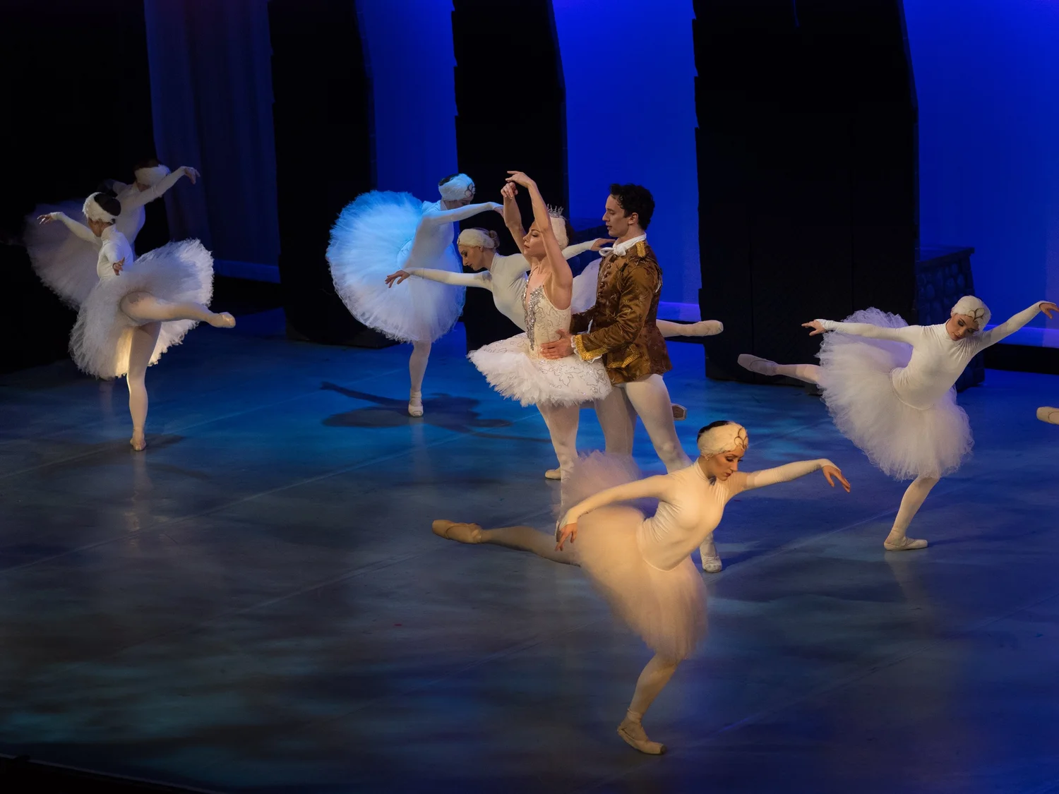 Ballet Jörgen: Swan Lake &mdash; photograph by Brian Clarkson