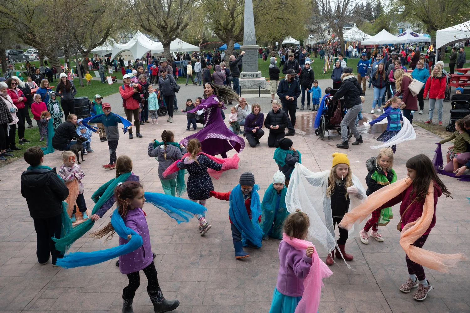 Kootenay Children's Festival &mdash; photograph by Brian Clarkson