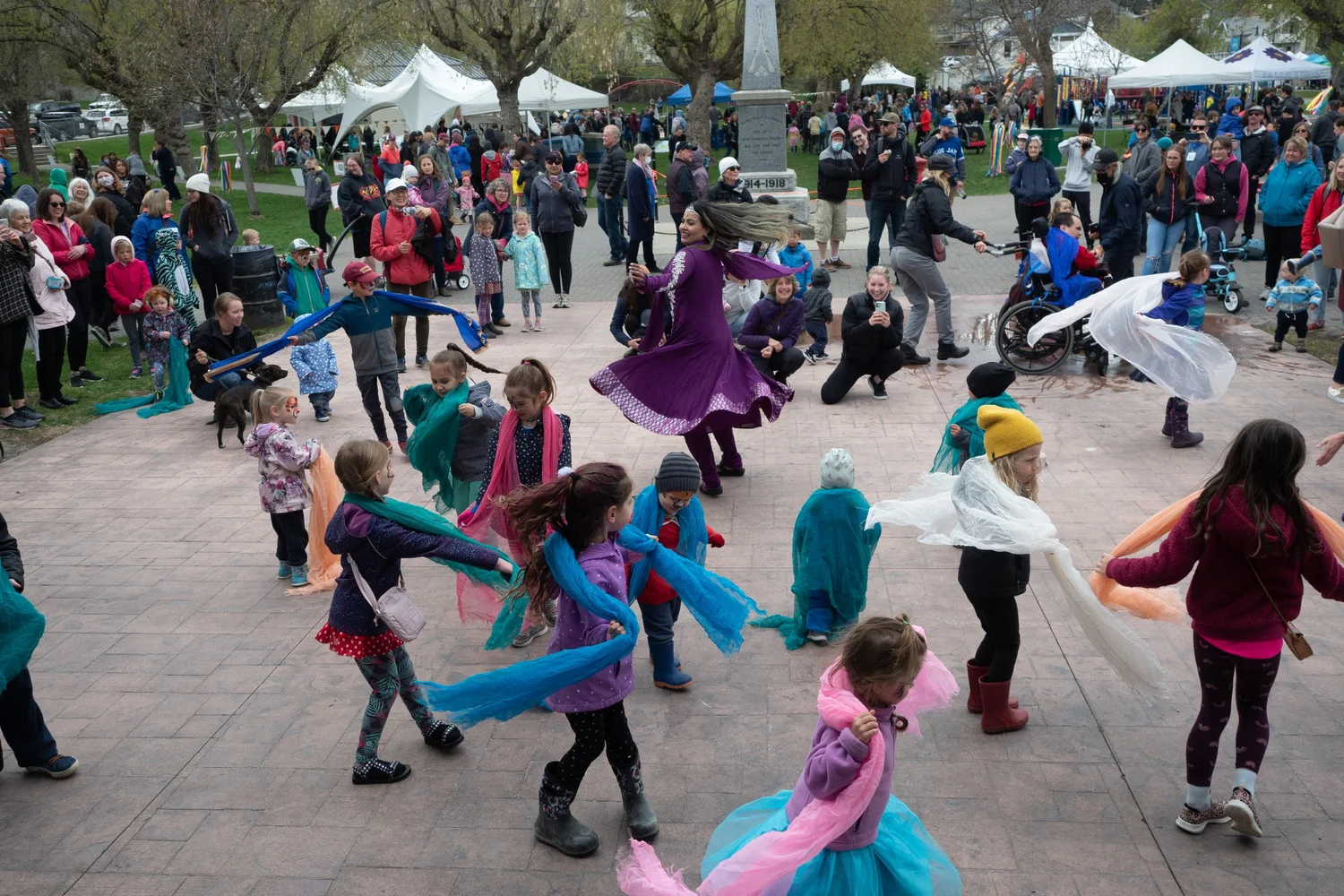 Kootenay Children's Festival &mdash; photograph by Brian Clarkson